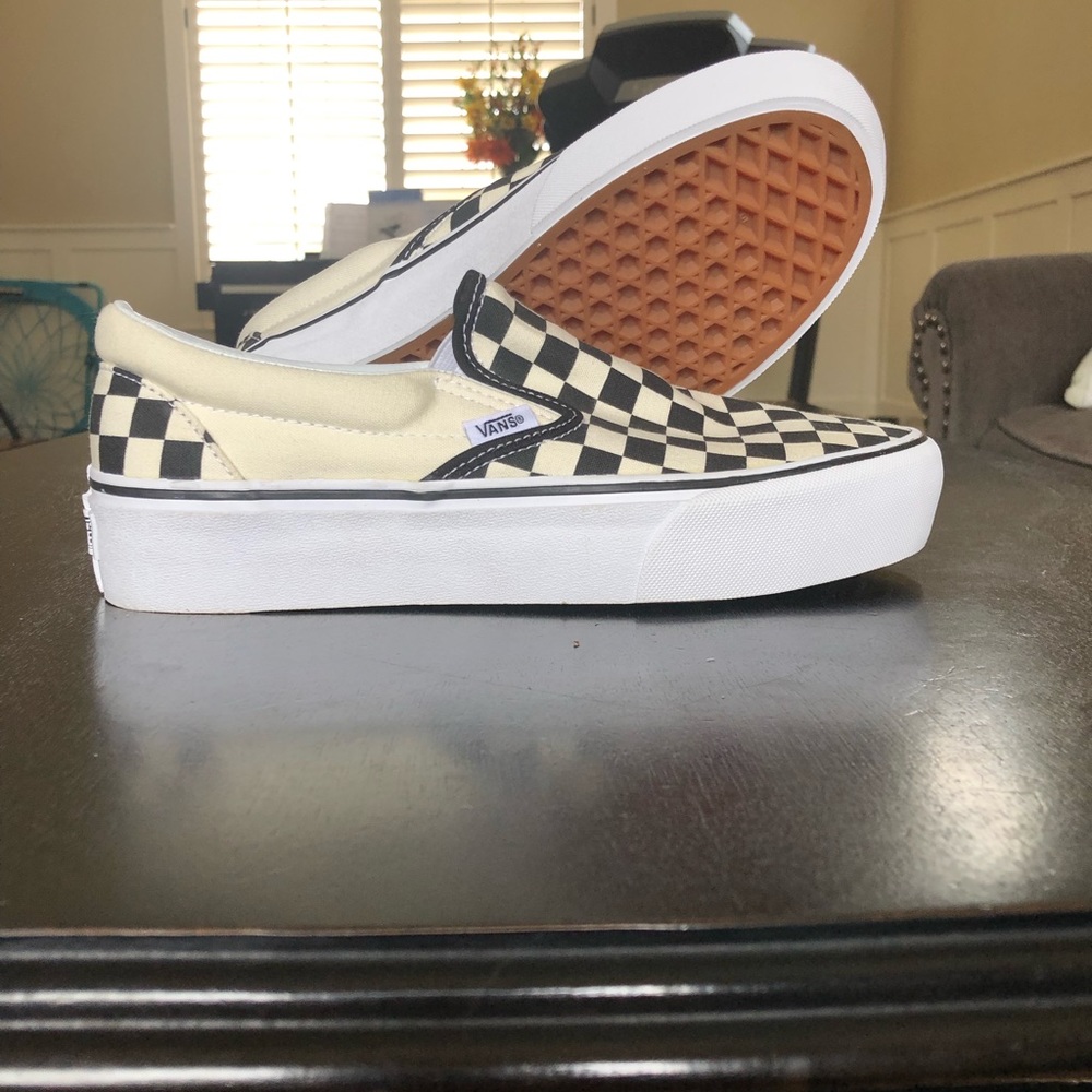 Vans platform checkered shoes